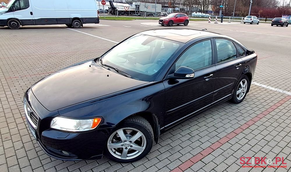 2009' Volvo S40 photo #1