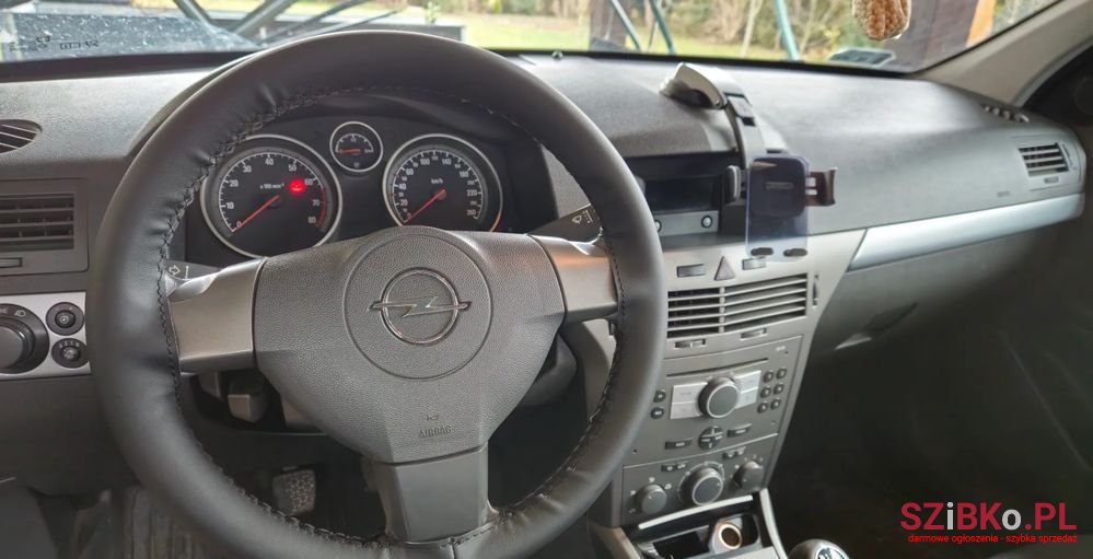 2006' Opel Astra Iii 1.4 Enjoy photo #6