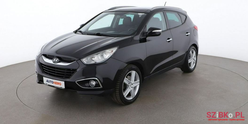 2012' Hyundai ix35 photo #1