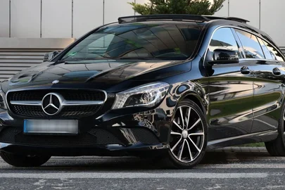2015' Mercedes-Benz CLA