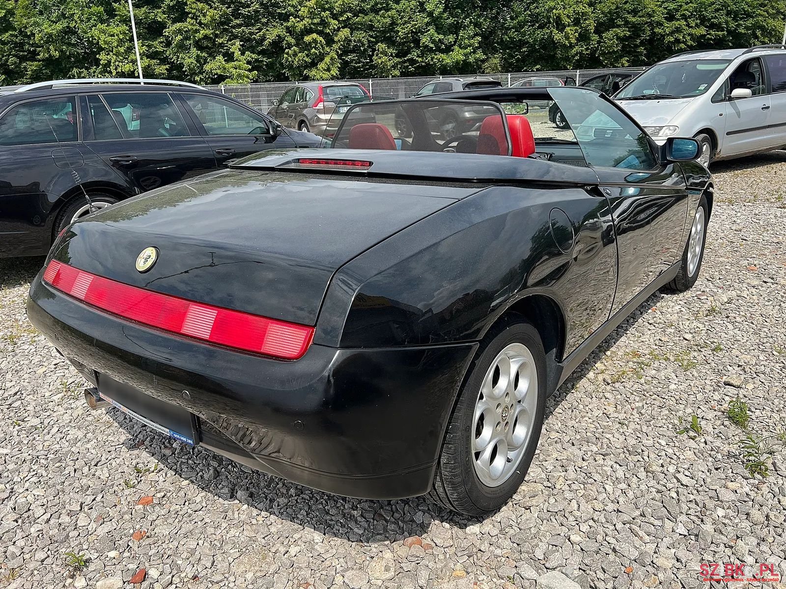 1998' Alfa Romeo Spider photo #4