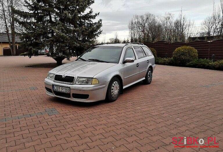 1997' Skoda Octavia photo #1