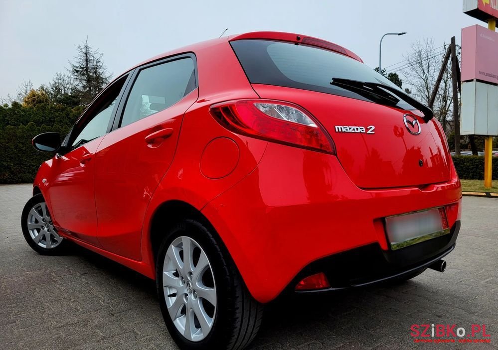 2009' Mazda 2 photo #4