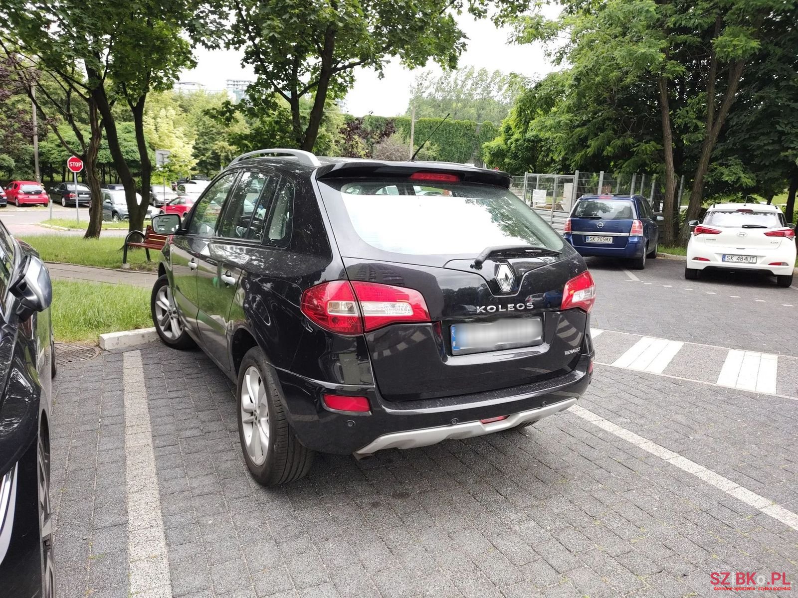 2011' Renault Koleos photo #2