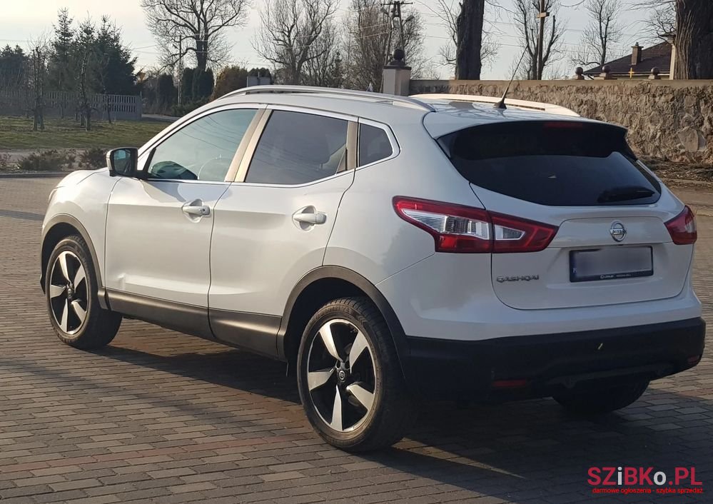 2014' Nissan Qashqai photo #2