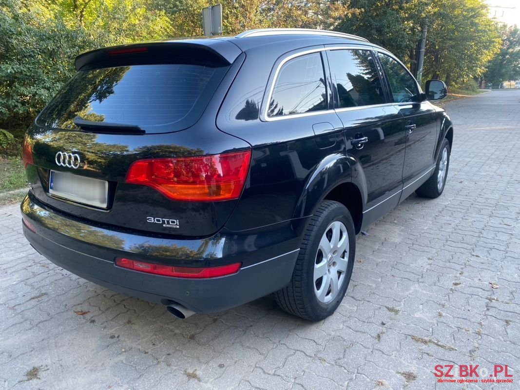 2007' Audi Q7 photo #3