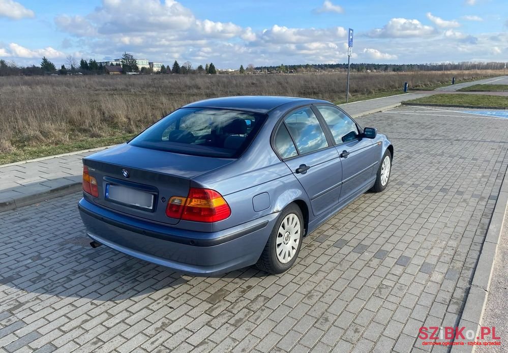 2003' BMW 3 Series 316I photo #6