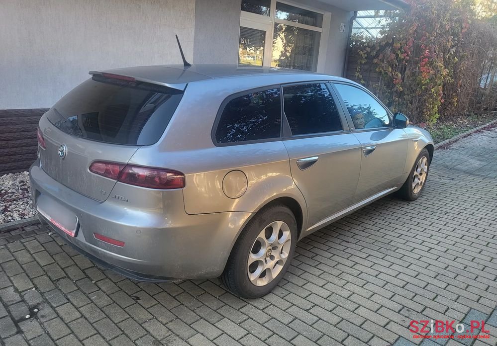 2009' Alfa Romeo 159 photo #6