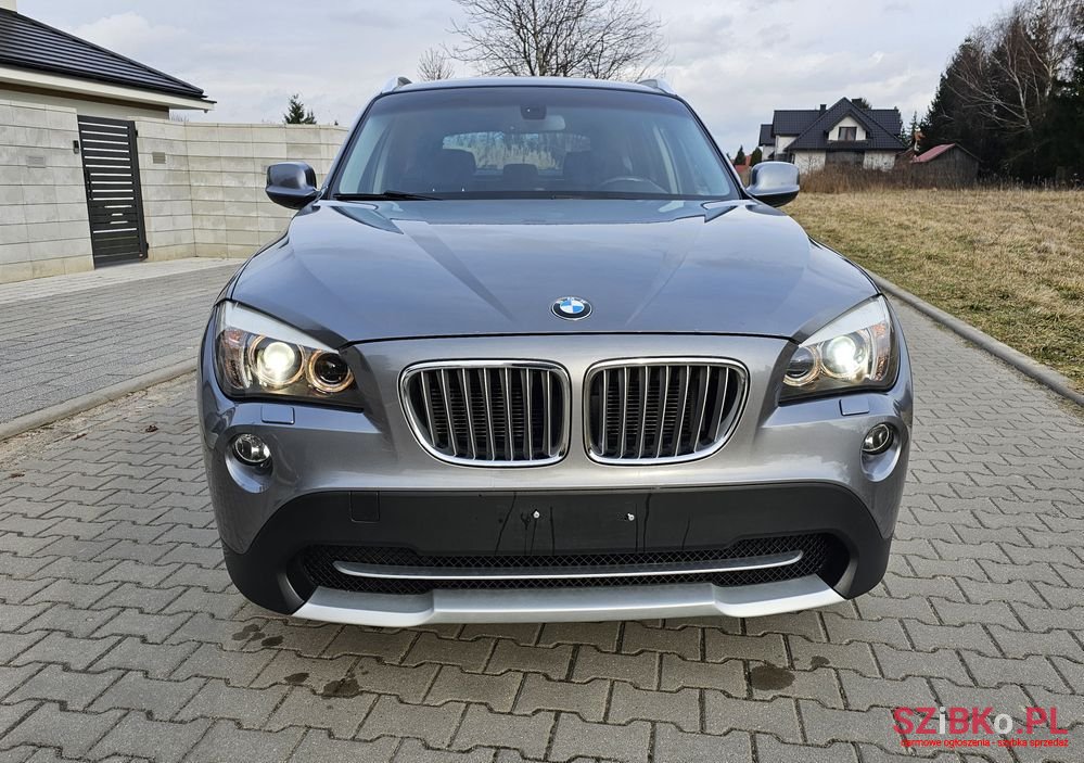 2011' BMW X1 Xdrive20D photo #4