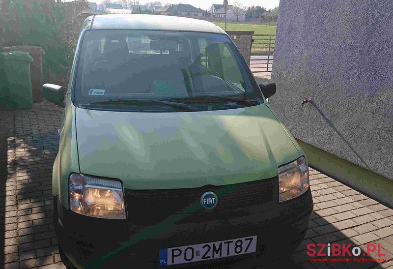 2005' Fiat Panda photo #2