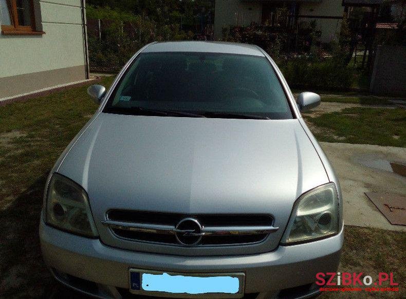 2004' Opel Vectra photo #1