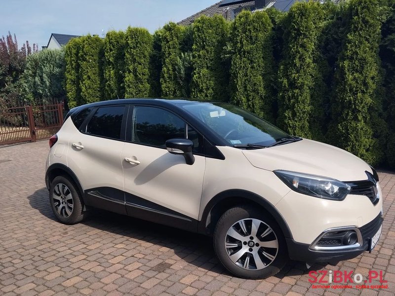 2015' Renault Captur photo #5