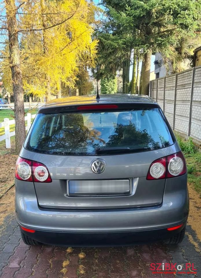 2006' Volkswagen Golf Plus 1.6 Trendline photo #3