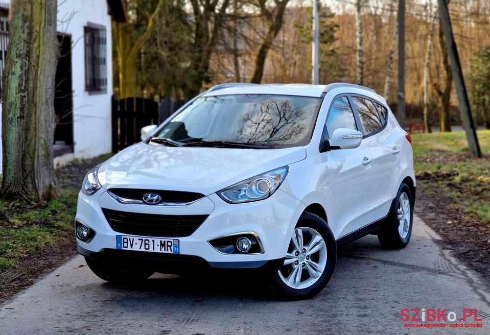 2011' Hyundai ix35 photo #1