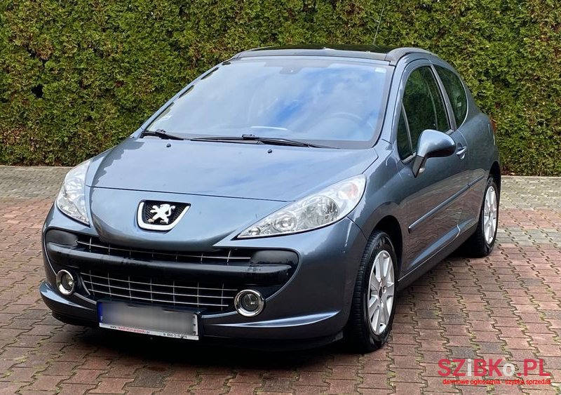 2006' Peugeot 207 1.6 16V Sporty photo #4