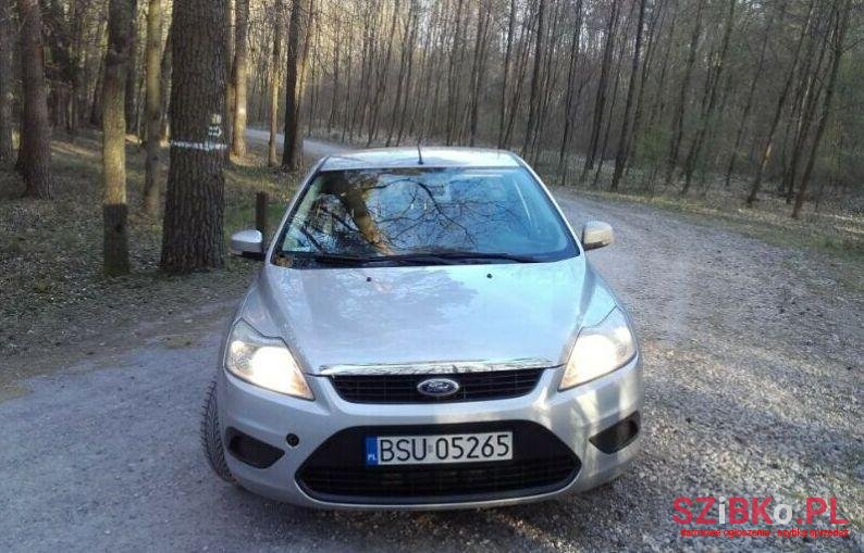 2009' Ford Focus photo #1