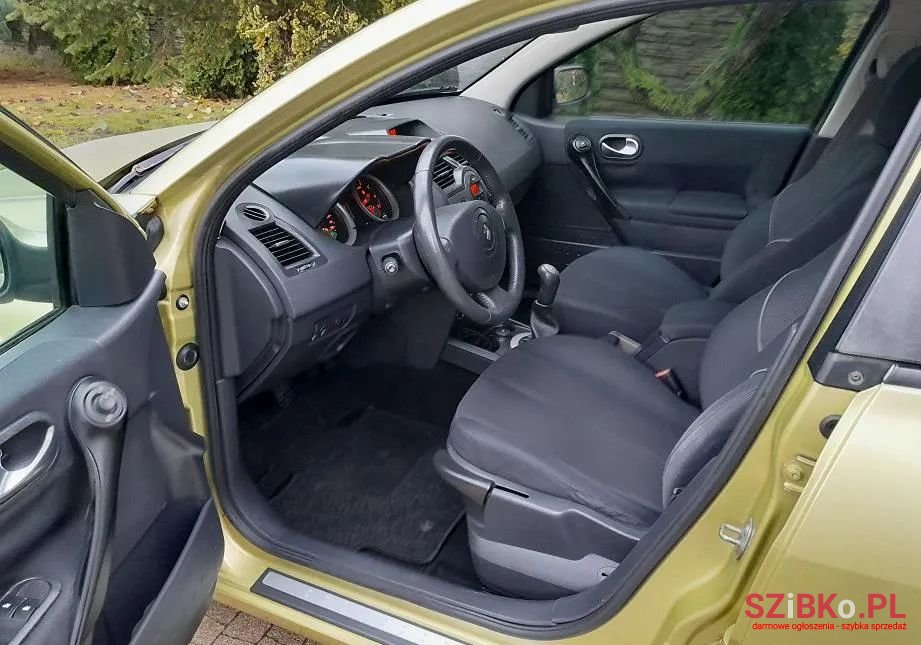 2003' Renault Megane photo #5
