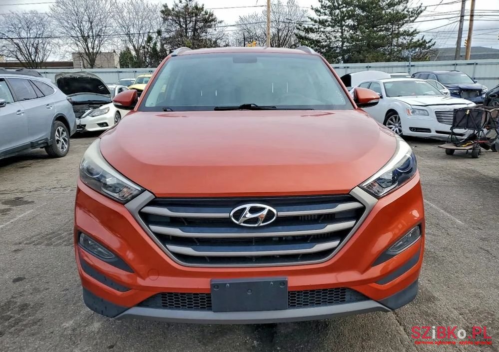 2016' Hyundai Tucson photo #5
