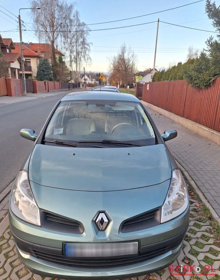 2007' Renault Clio 1.6 16V Alize photo #1