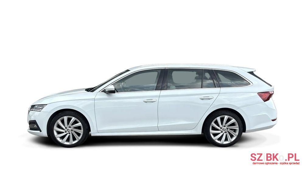 2023' Skoda Octavia photo #2