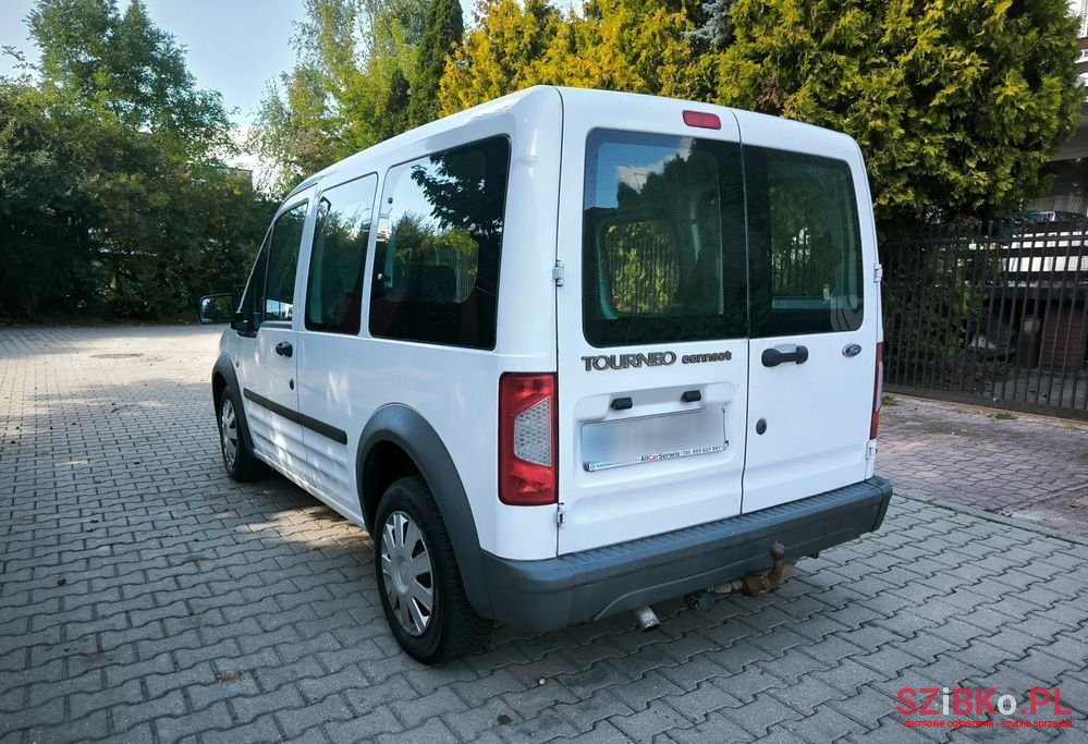 2009' Ford Tourneo Connect photo #3