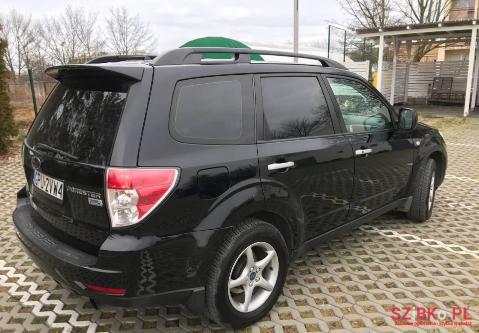 2009' Subaru Forester photo #5