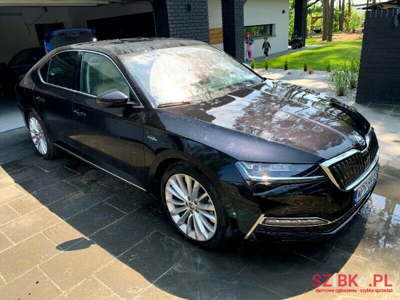 2020' Skoda Superb photo #2
