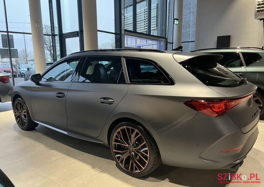 2023' Cupra Leon photo #2
