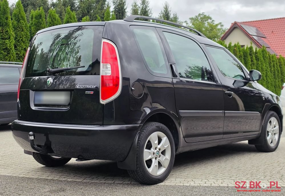 2008' Skoda Roomster photo #4