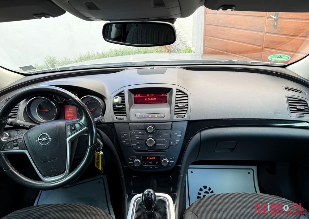 2010' Opel Insignia 2.0 Cdti Cosmo photo #5