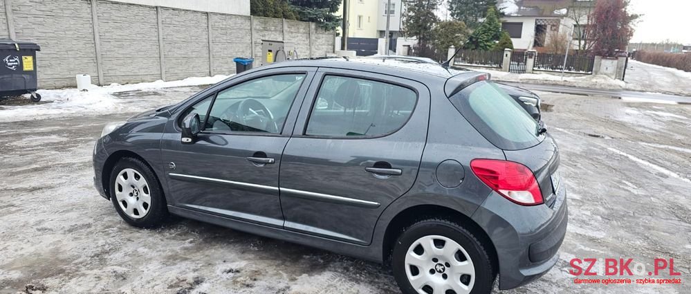 2012' Peugeot 207 1.6 Hdi Access photo #4