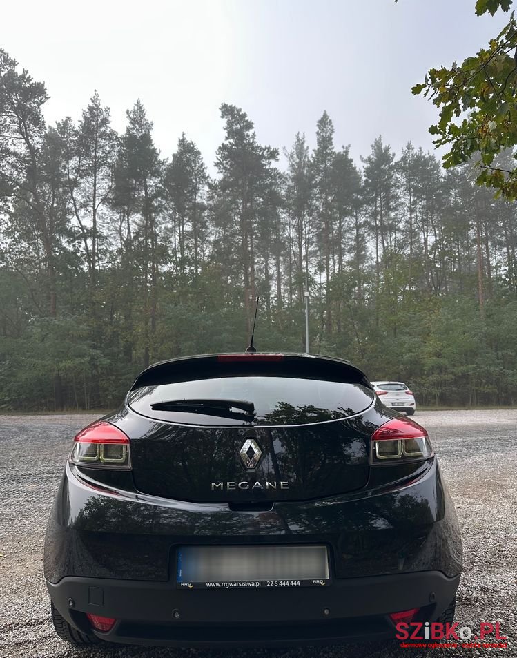 2012' Renault Megane photo #6