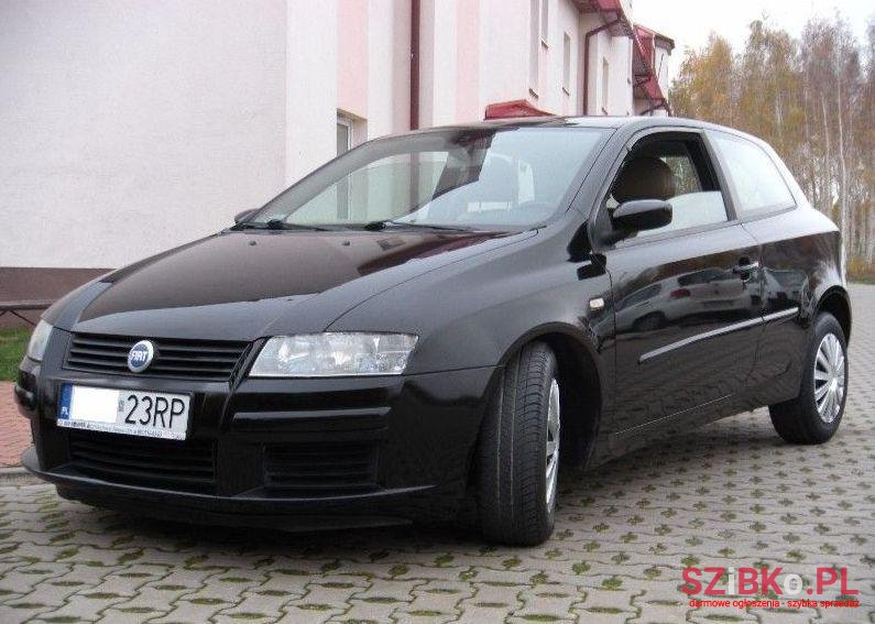 2003' Fiat Stilo photo #2