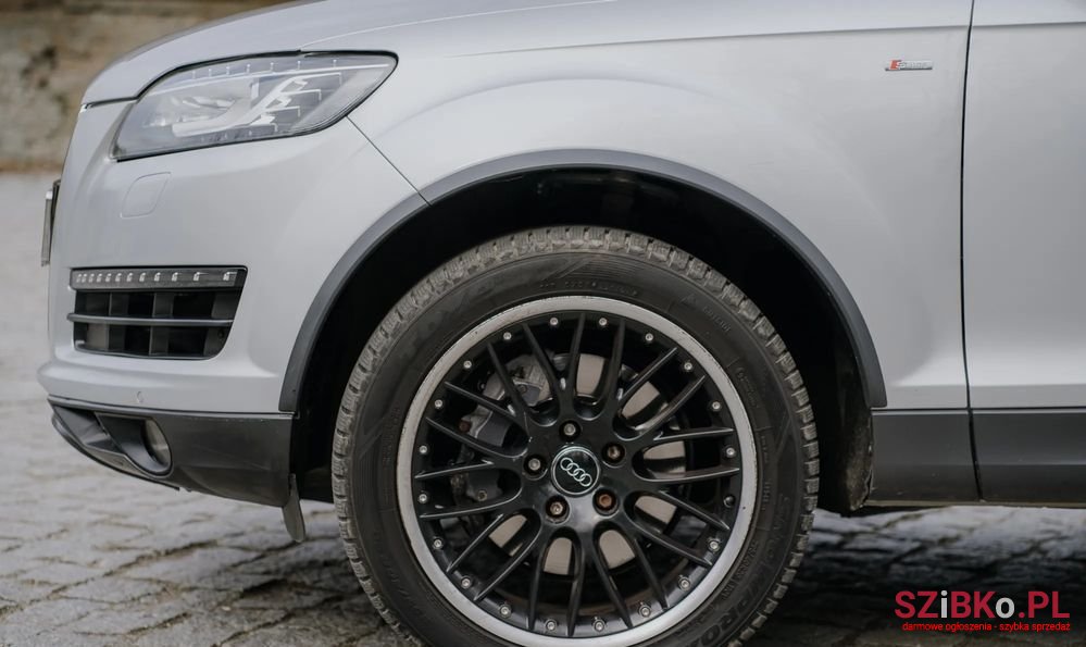 2014' Audi Q7 photo #5