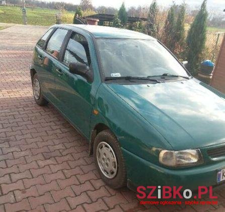 1999' SEAT Ibiza photo #1