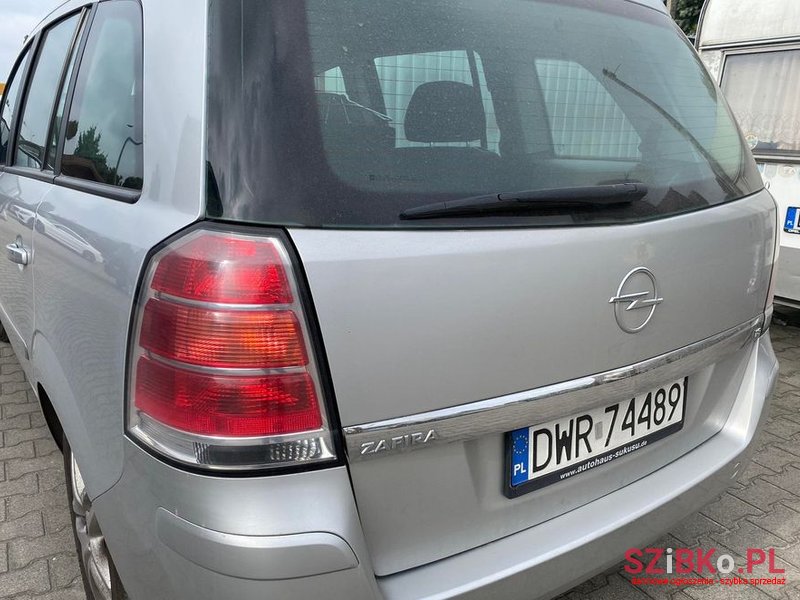 2007' Opel Zafira photo #4