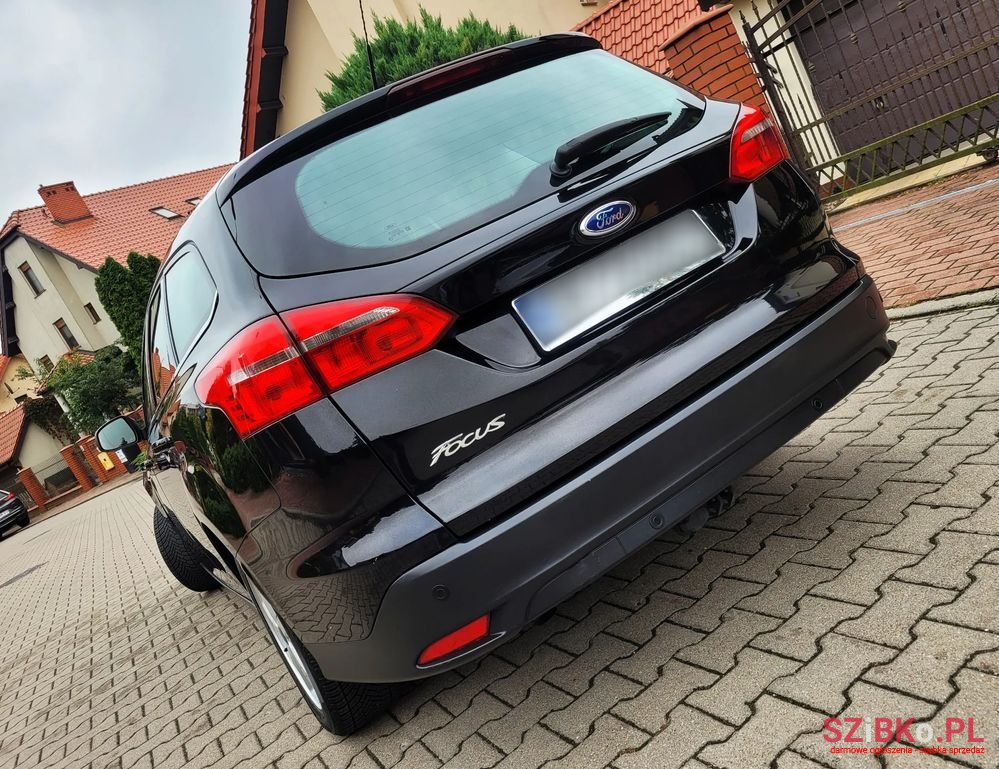 2015' Ford Focus Turnier photo #3