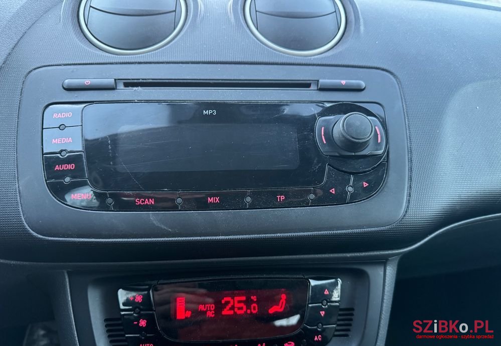 2010' SEAT Ibiza Sc 1.4 16V Sport photo #6