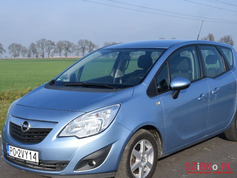 2014' Opel Meriva photo #4