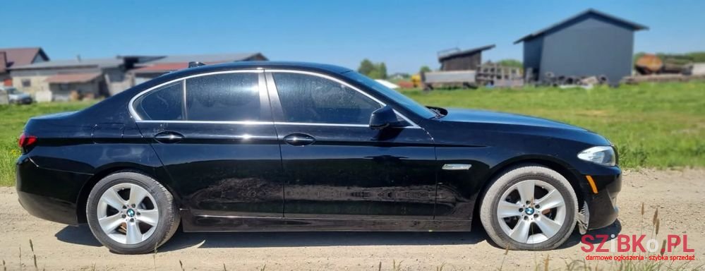 2012' BMW 5 Series 530I Luxury Line photo #5