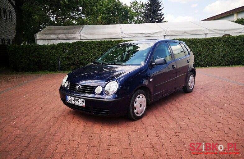 2003' Volkswagen Polo photo #1