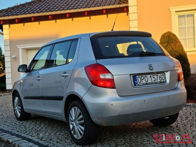 2004' Skoda Fabia photo #2