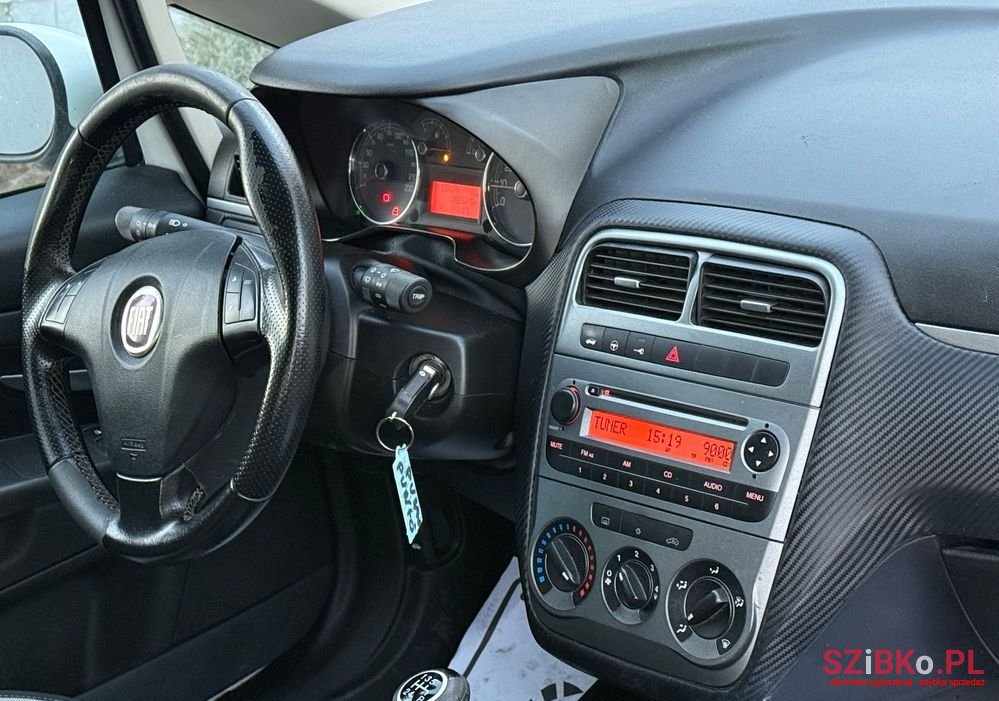 2009' Fiat Grande Punto photo #6