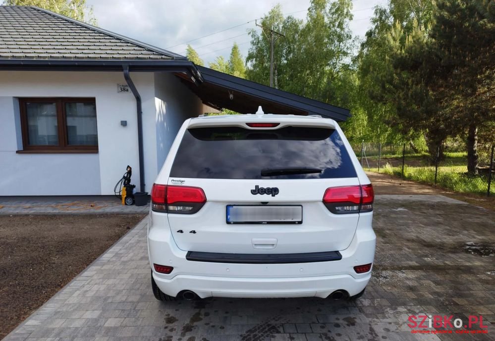 2015' Jeep Grand Cherokee 3.6 V6 Laredo photo #4