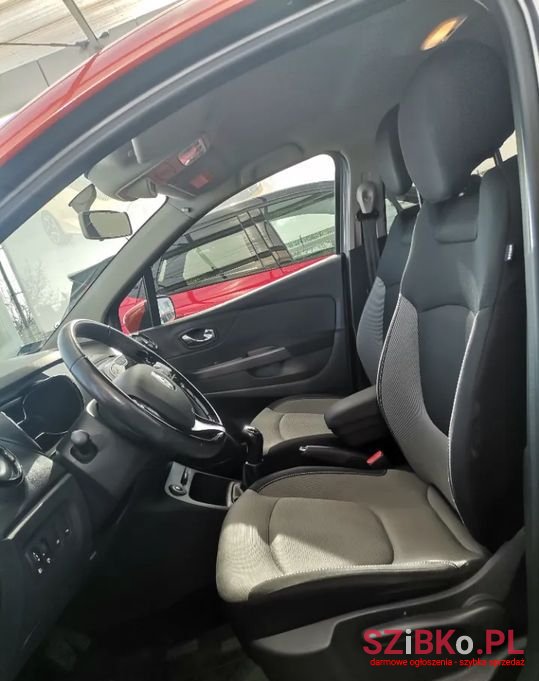 2016' Renault Captur photo #6