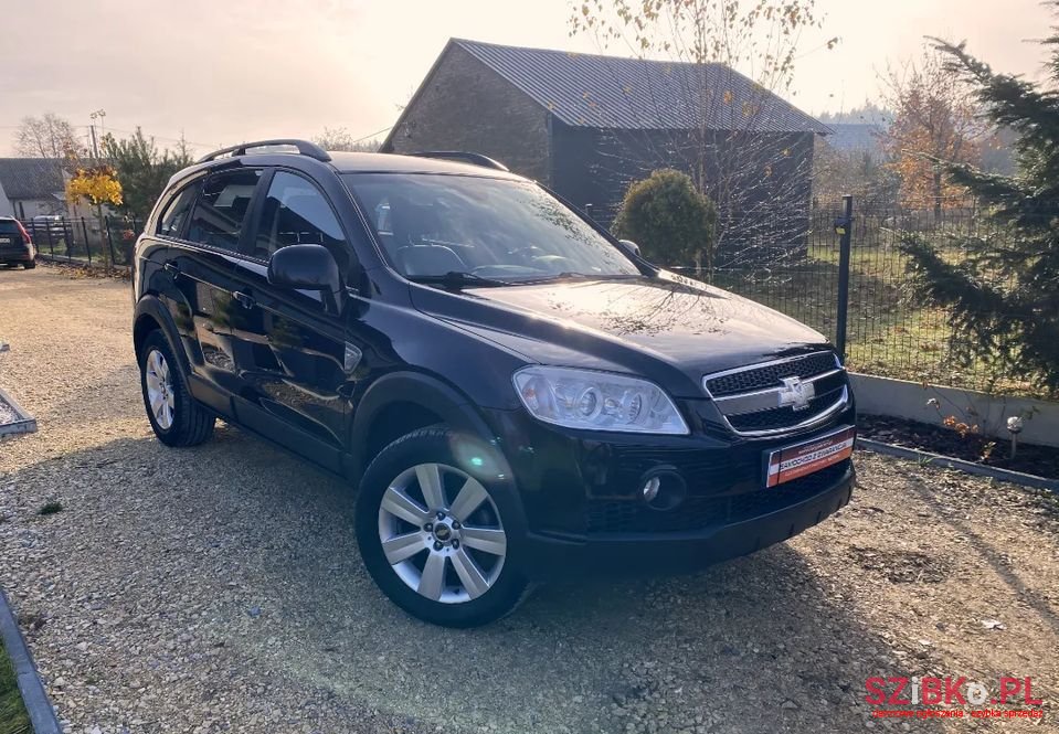 2007' Chevrolet Captiva photo #1