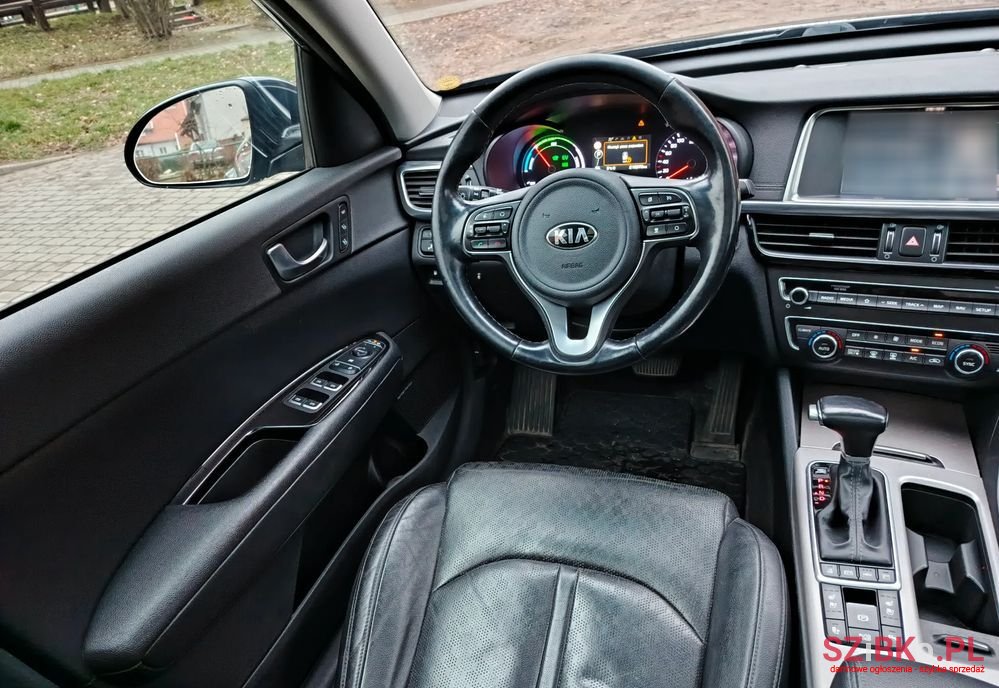 2019' Kia Optima Sportagon photo #6
