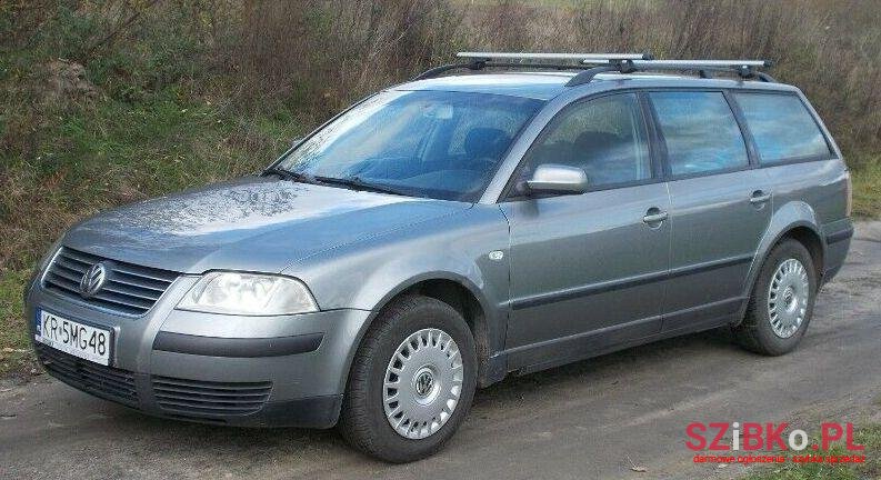 2003' Volkswagen Passat photo #1