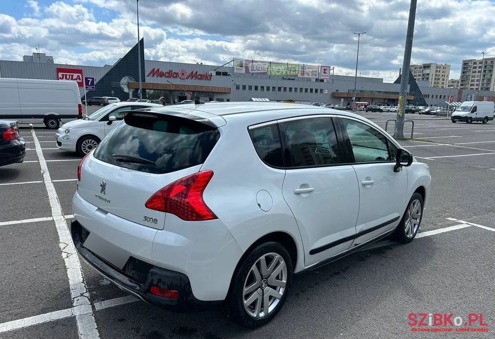 2012' Peugeot 3008 photo #5