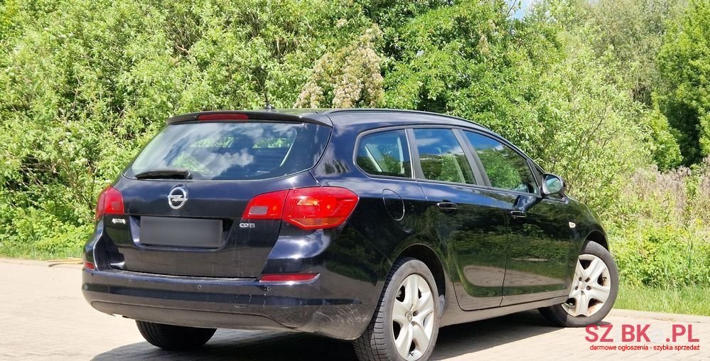 2011' Opel Astra Iv 1.7 Cdti Enjoy photo #4